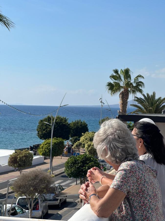 Sea View With Direct Access To Boulevard Puerto del Carmen  Bagian luar foto
