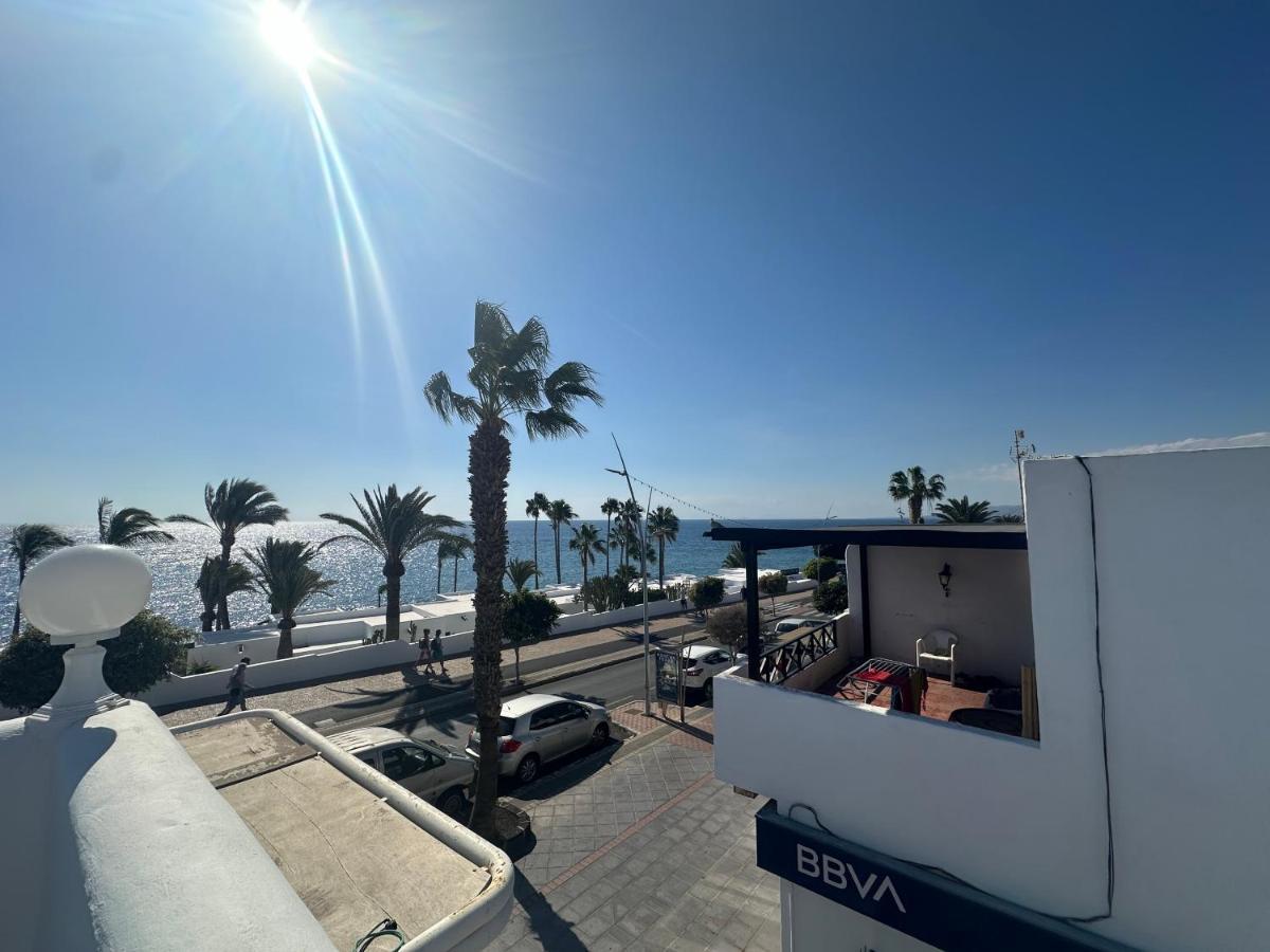 Sea View With Direct Access To Boulevard Puerto del Carmen  Bagian luar foto