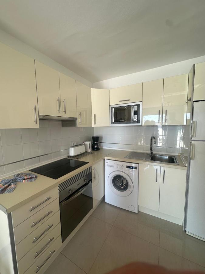 Sea View With Direct Access To Boulevard Puerto del Carmen  Bagian luar foto
