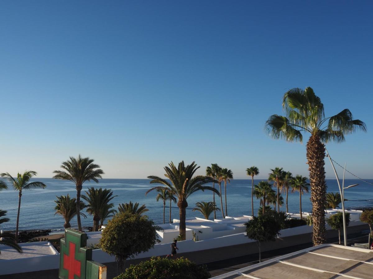 Sea View With Direct Access To Boulevard Puerto del Carmen  Bagian luar foto
