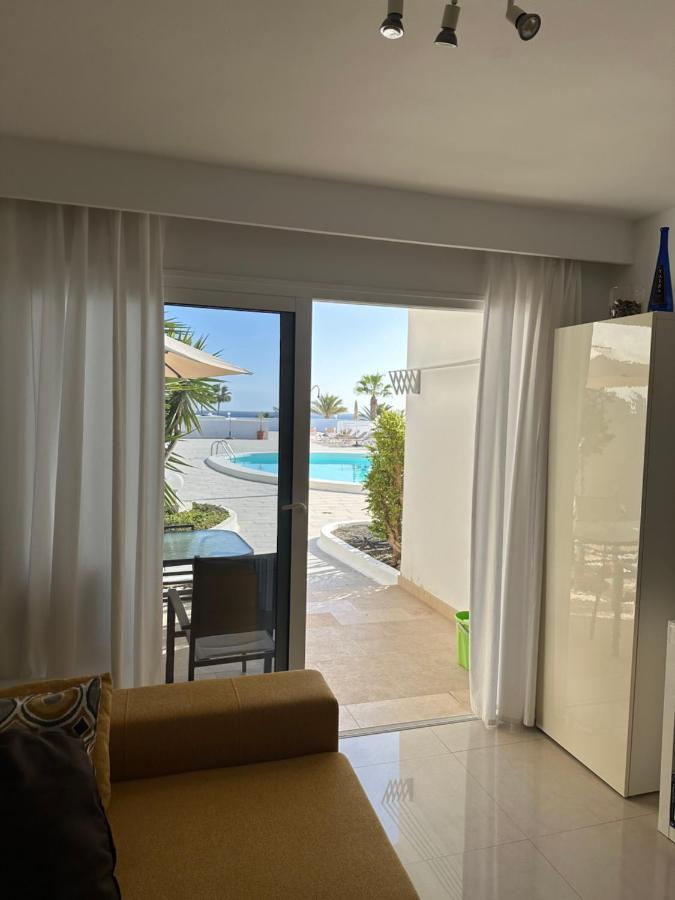 Sea View With Direct Access To Boulevard Puerto del Carmen  Bagian luar foto